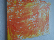 Lade das Bild in den Galerie-Viewer, Orange Yellow Curtain
